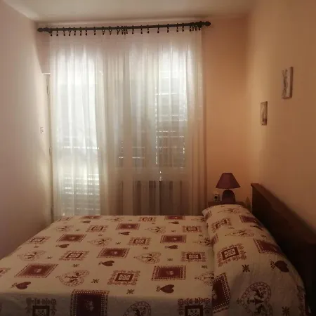 Apartment Vera, 80 M From The Sea Novigrad Istria Kültér fotó